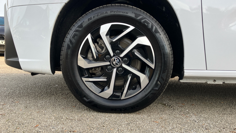 Toyota Proace City Verso 100kW Design L1 50kWh 5dr Auto Electric Estate